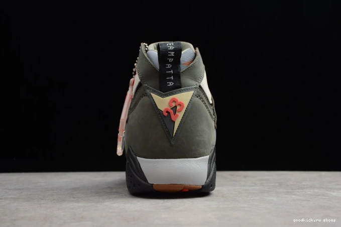 AT3375-100 Jordan 7 Air Patta x Icicle 0819